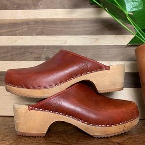Olof Daughters Clogs